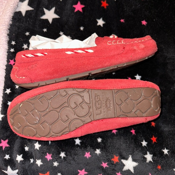 UGG moccasin - Picture 3 of 4